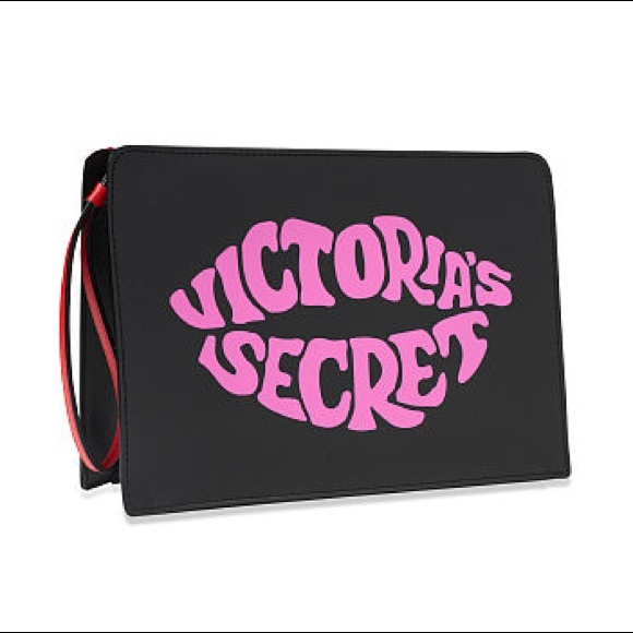 Victoria's Secret Handbags - NWT Victoria's Secret Large Beauty Pouch
